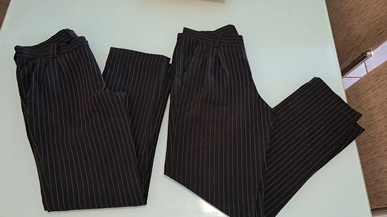 Calça Social Listrada Preto e Branco 02 peças