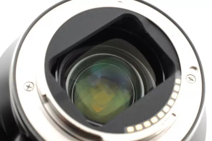 Lente Tamron 35-150mm 2-2.8 Sony E - Foto 3