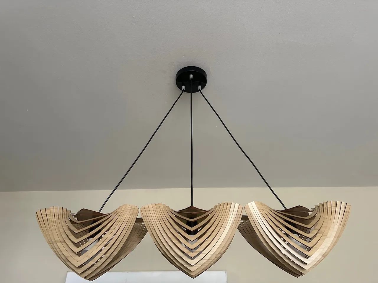 Lustre Pendente 3 Lâmpadas Madeira Marrom Três Marias Ilux