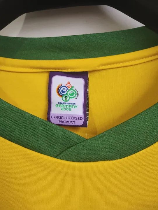 camisa Brasil oficial copa 2006 em bom estado  - Foto 2
