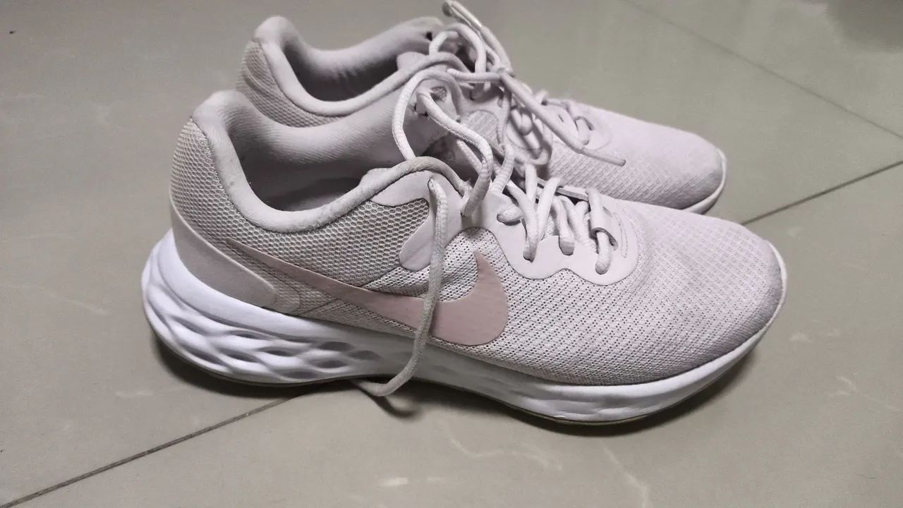 Tênis Nike Feminino Casual - Tamanho 38