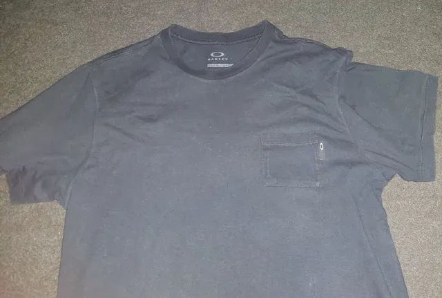 Camisa Oakley original tamanho m - Foto 2