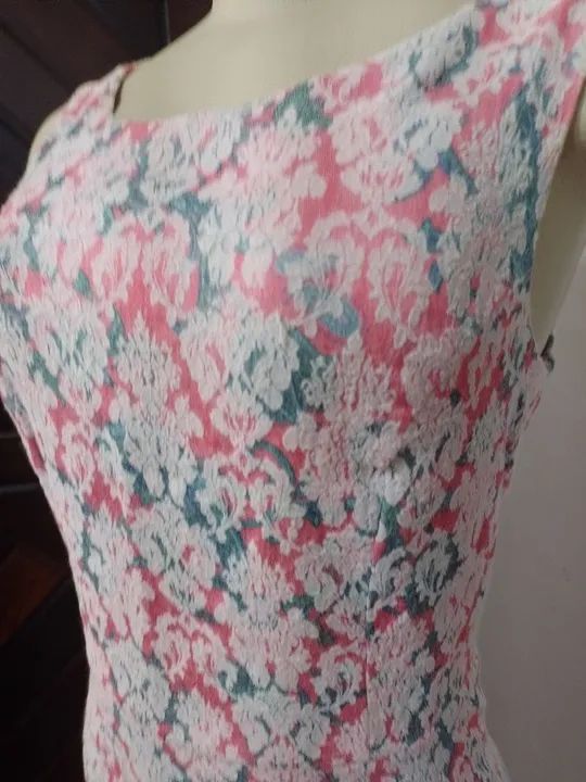 Vestido bordado e forrado - tamanho 40 - Foto 3