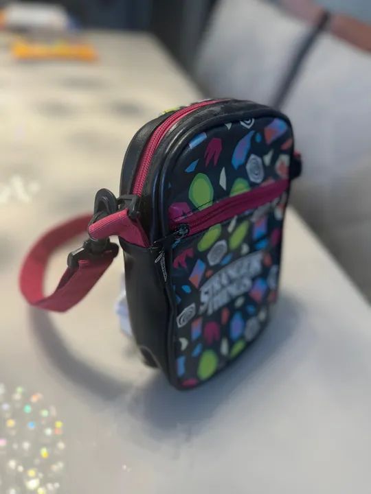 Bolsa stranger thinks  - Foto 3