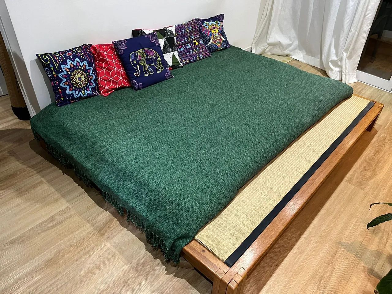 CAMA QUEEN CASAL de encaixe Linha Ethnik com tatames e futon - Foto 3