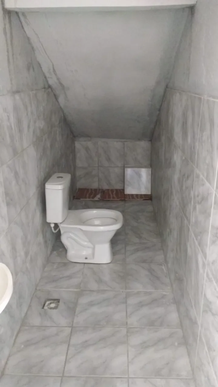 vendo imovel sendo um galpão em baixo e outro em cima por 180 mil