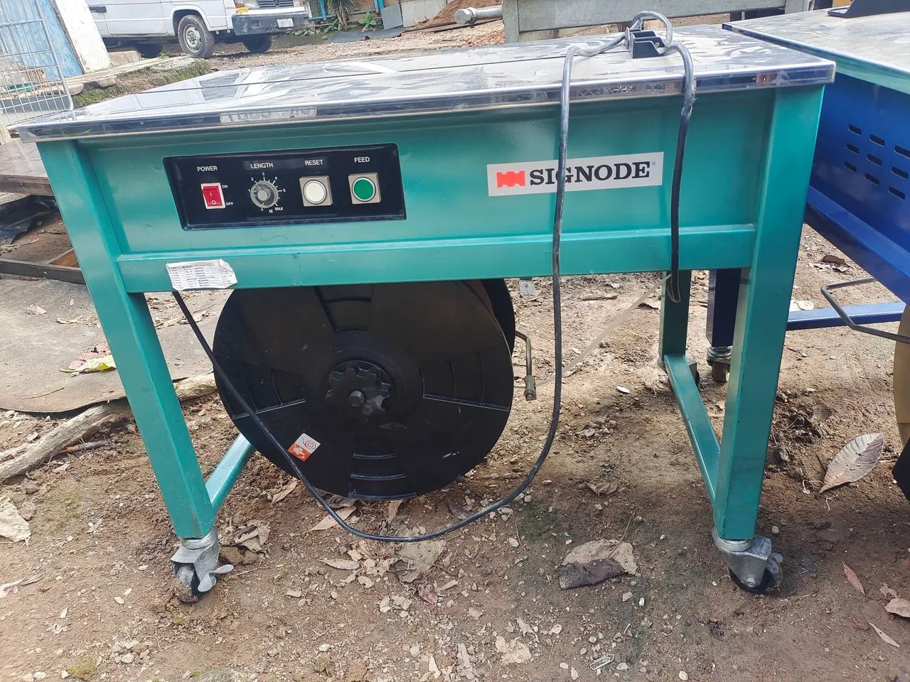 Arqueadora Semiautomática para Fitas Plásticas marca Signode