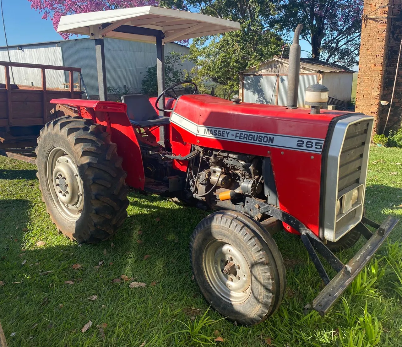 Trator Massey Ferguson 265 - Ano 80