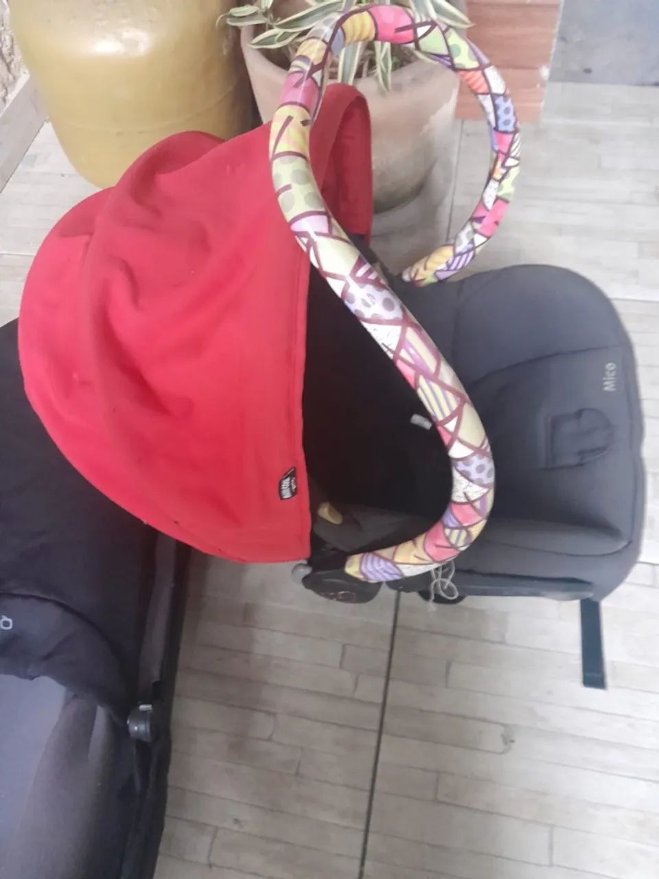 Carrinho de Bebê Quinny - Edição Rara Romero Brito - Foto 4