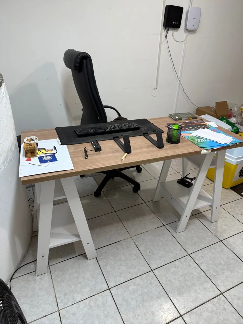Mesa e Cadeira de Escritório  - Foto 3