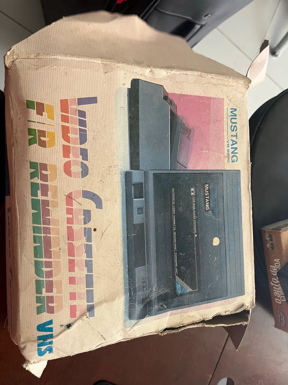 Vídeo cassette MUSTANG VR 9800