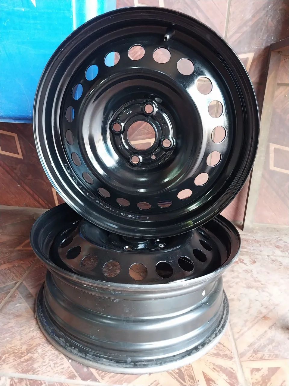 Rodas e Pneus Novos - Aro 15 - Foto 2