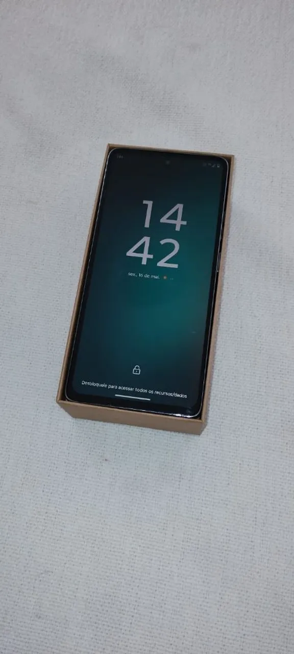 Moto G 75