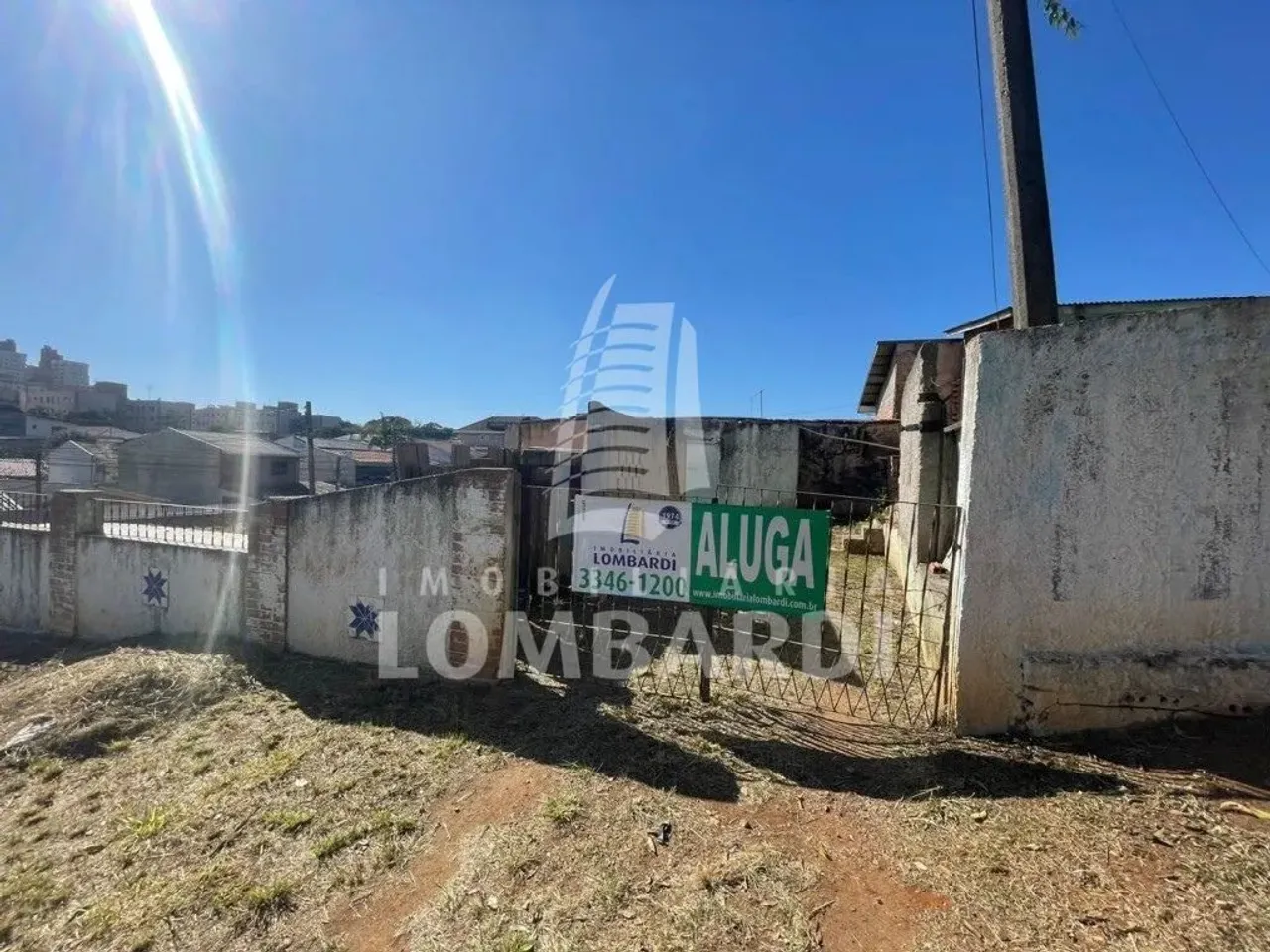 Terreno para alugar por R$ 1300.00, 320.00 m2 - CAPAO RASO - CURITIBA/PR