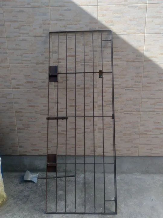 Grade de Ferro para porta - Foto 4