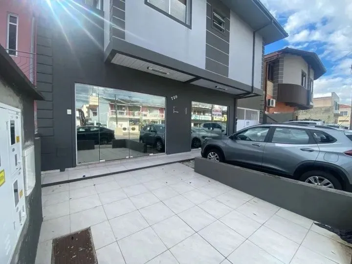 Imóvel para aluguel possui 140 metros quadrados em Jardim Eldorado - Palhoça - SC