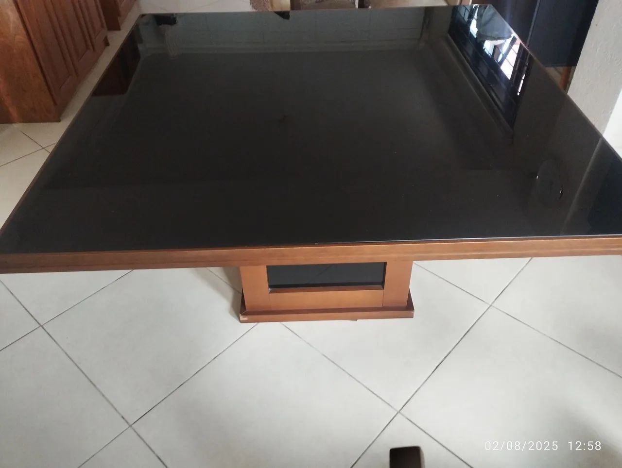 Mesa de centro com tampo de vidro - Foto 3