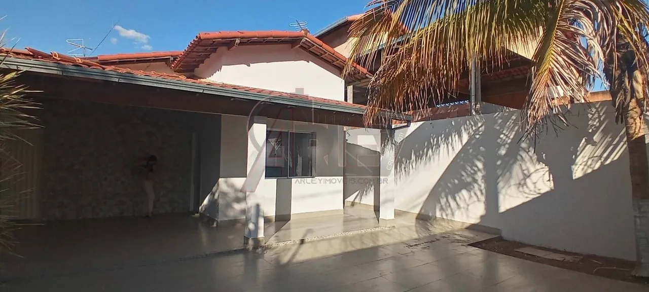 Vende-se Casa no Bairro João Botelho - R$ 380.000,00