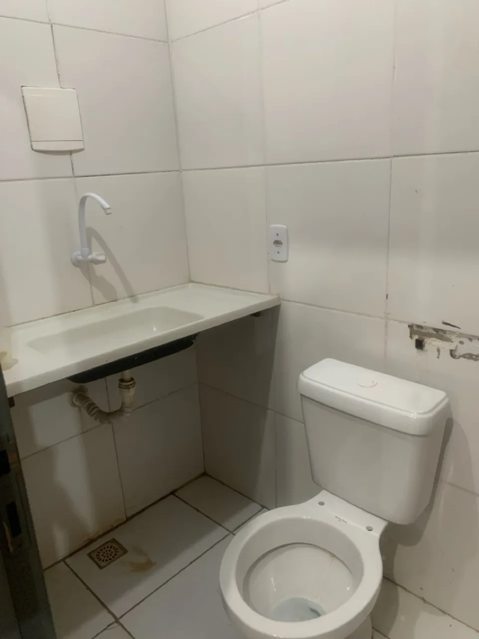 Aluga-se ponto Comercial 