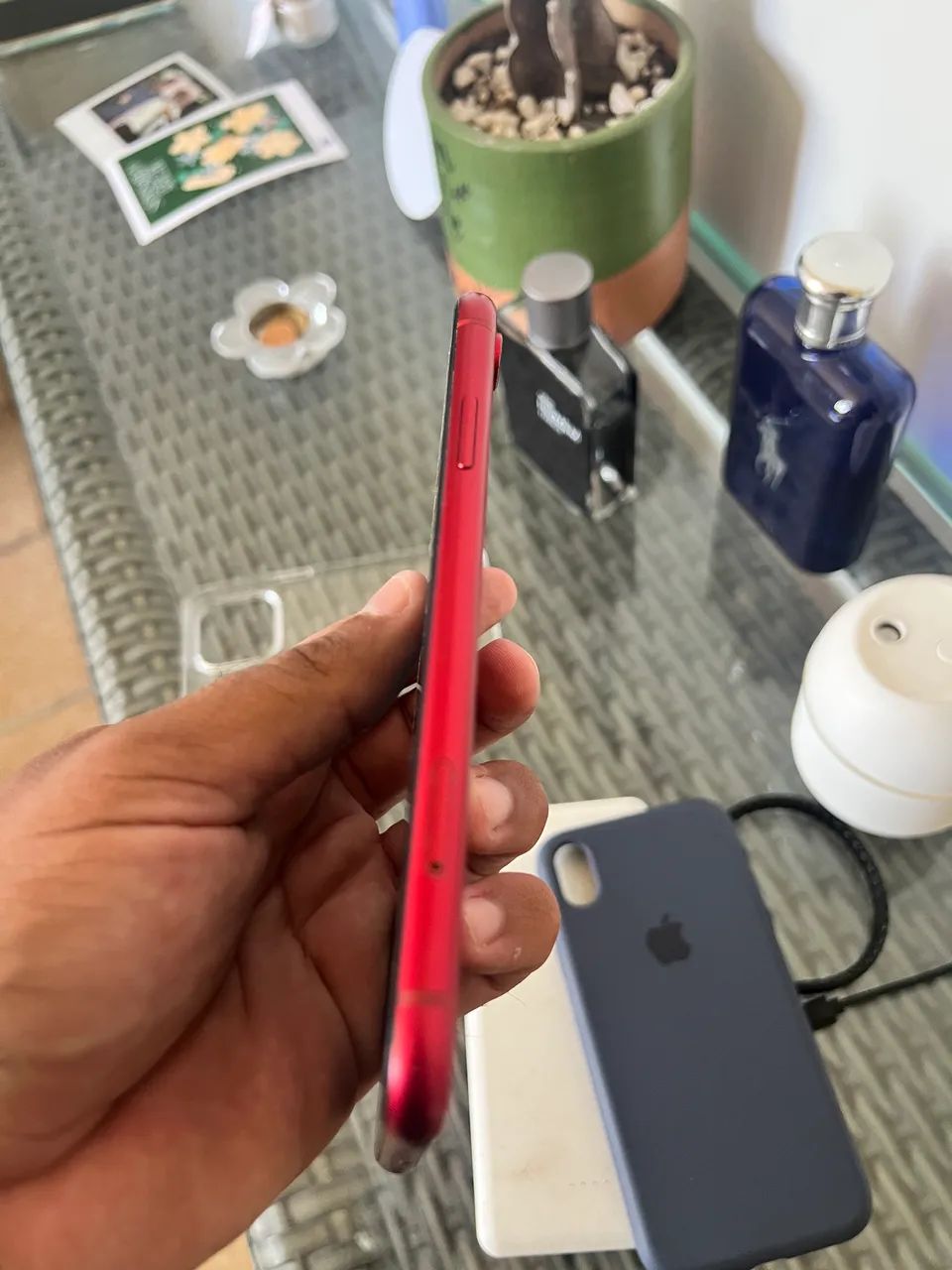iPhone XR vermelho 64gb - Celulares e Smartphones - Candeias