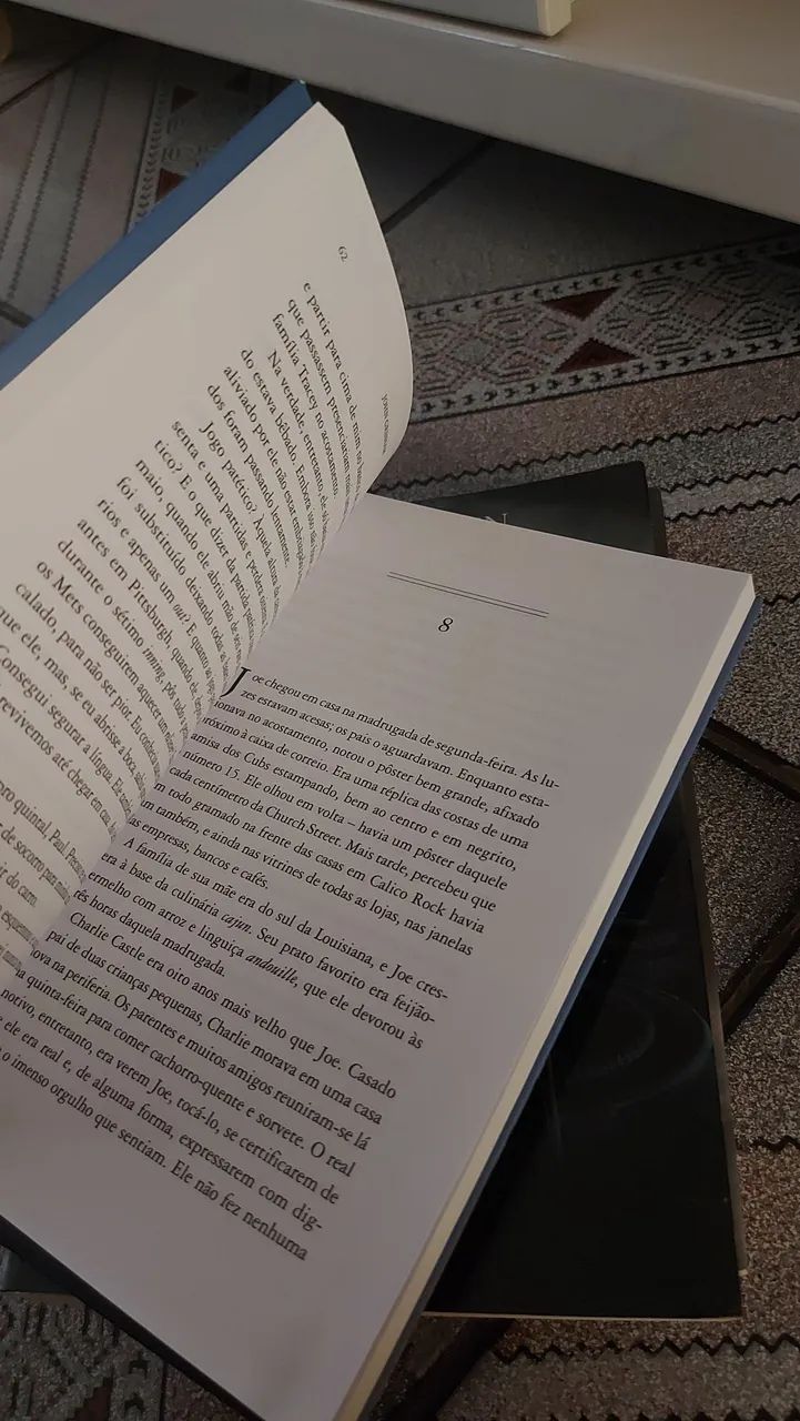 Livro Calico Joe - Foto 2