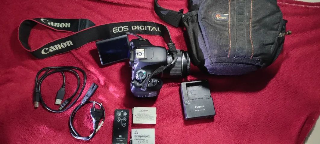 CANON T3i - Selling another one via mobile phone.