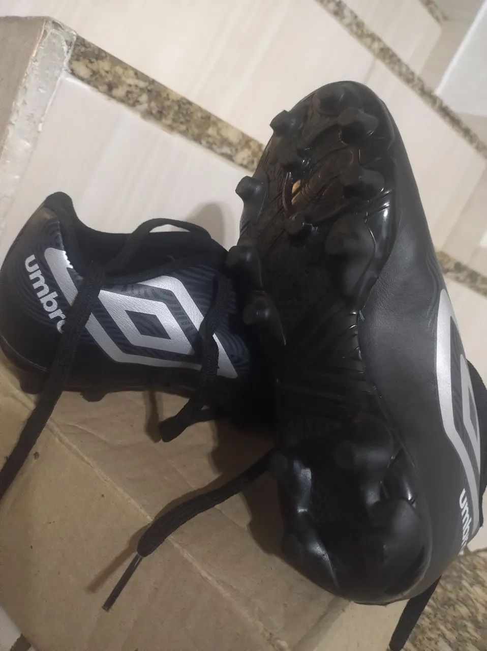 Chuteiras Umbro Infantil - Tamanho 31 - Foto 5