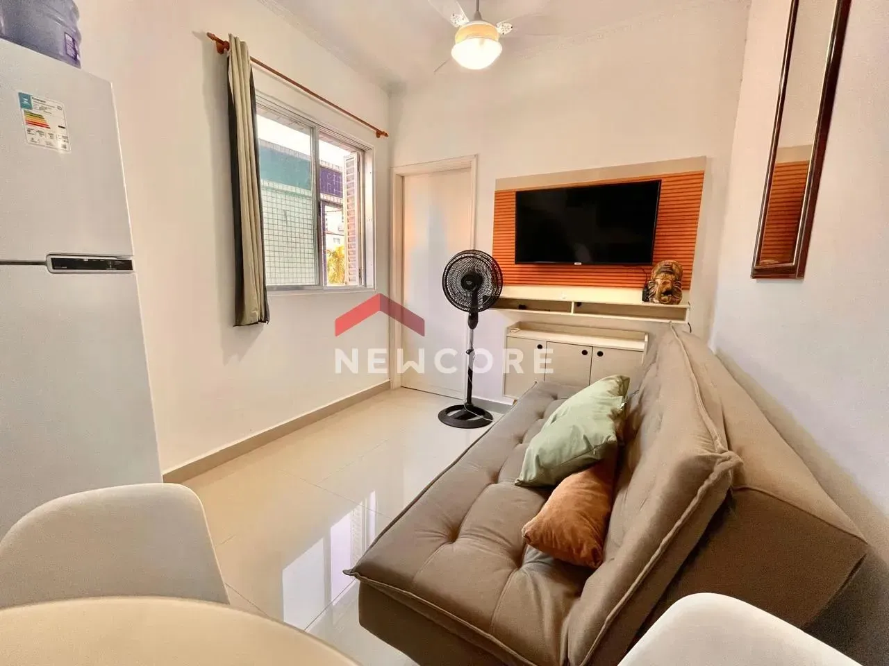 Studio em Rua Londrina - Boqueirão - Praia Grande/SP