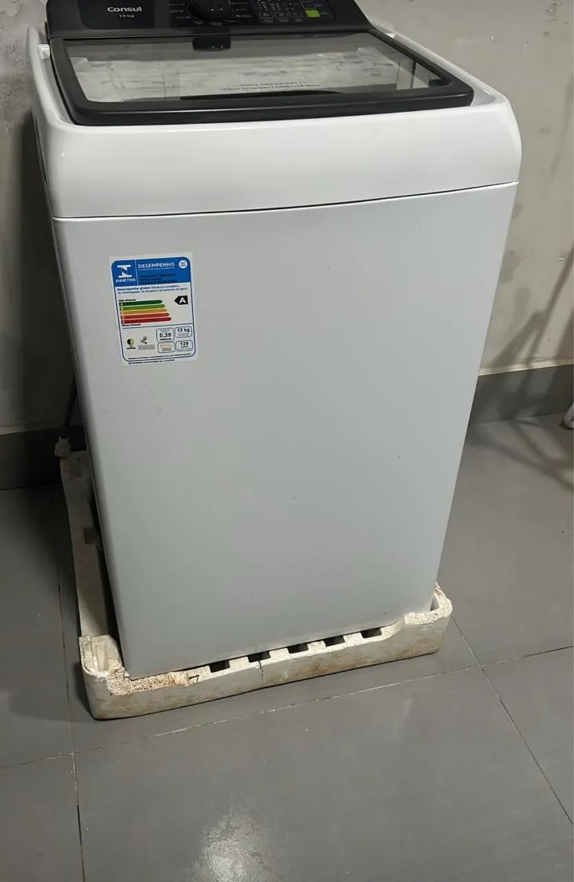 Máquina de lavar roupa 