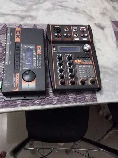 Mesa de Som 8 EX Expert + Mixer de Áudio
