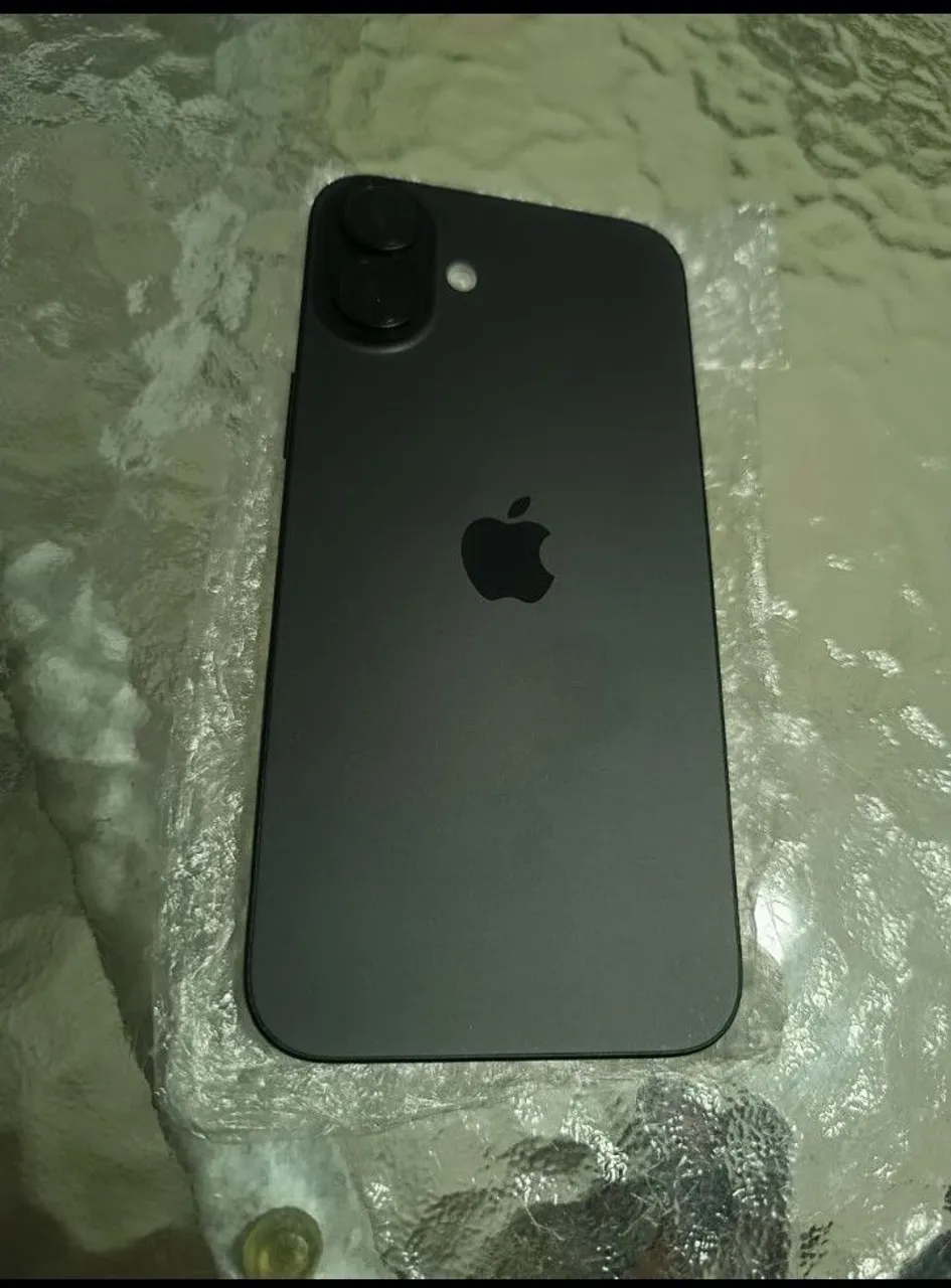 iPhone 16 plus 128gb