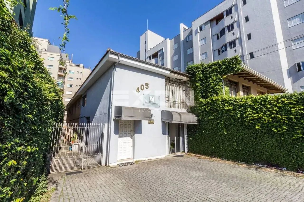 Terreno Comercial Premium: 650m² com Prédio no Coração do Batel - Foto 4