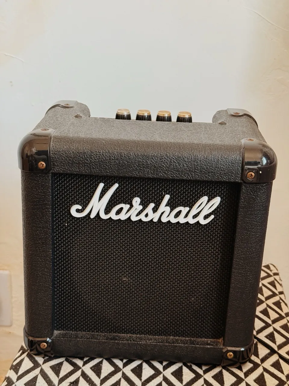 Amplificador Marshall MG2FX