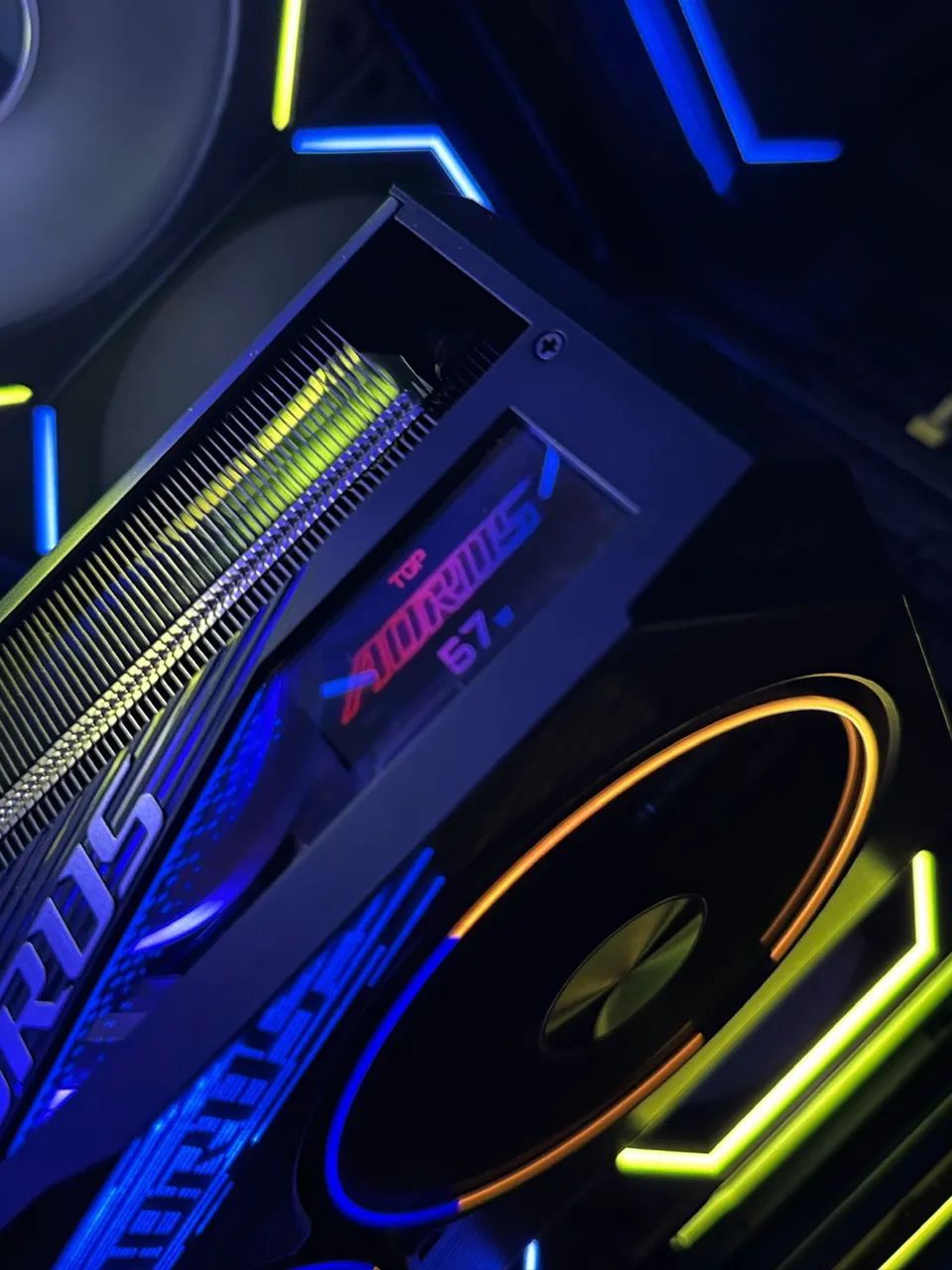 Placa de vídeo Rtx 4080 super aorus master 16GB  - Foto 5
