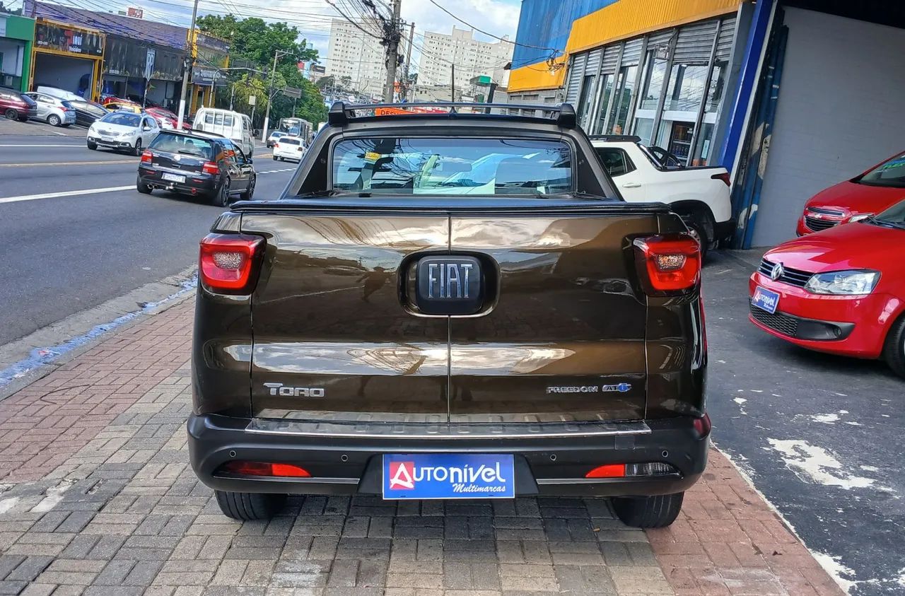 Toro freedom 1.8 flex 2017 completa - Foto 4