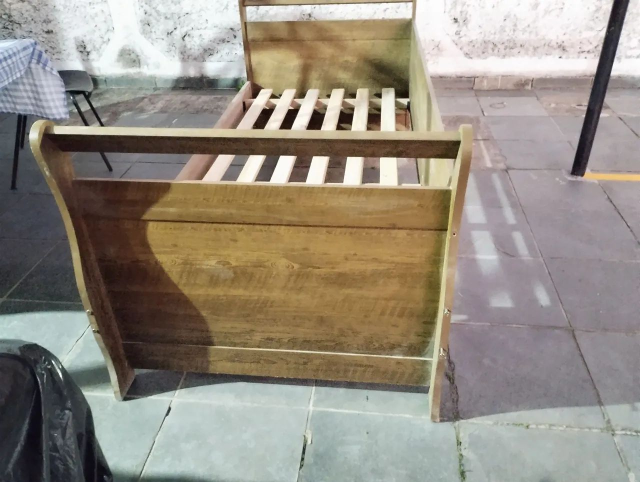 Cama de madeira com estrado SOLTEIRO  - Foto 2