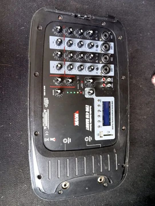 Mesa amplificada 04 canais Novik Evo 410 usb/sd/bluetooth bem conservada - Foto 2
