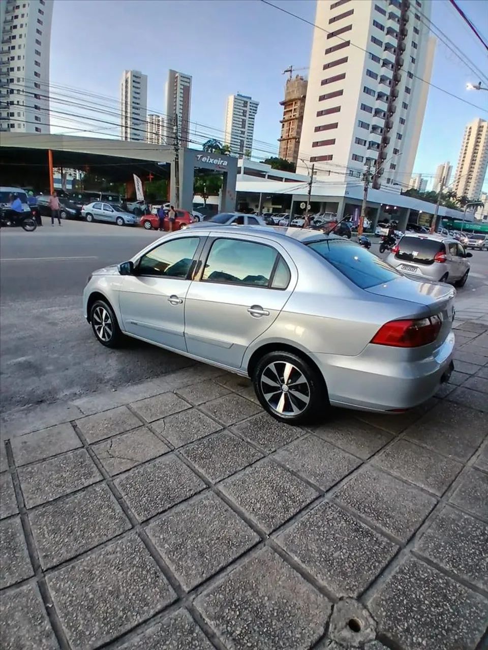 VOLKSWAGEN VOYAGE 1.6 MSI Totalflex - Foto 5