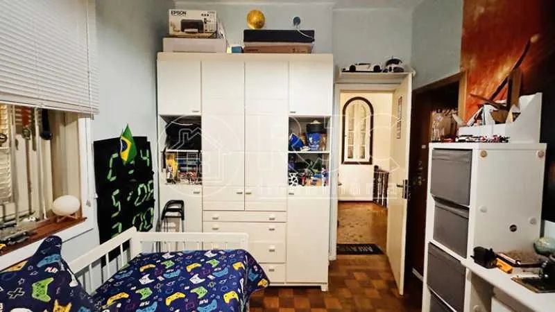 Casa de 252 metros quadrados no bairro Tijuca com 5 quartos - Foto 9