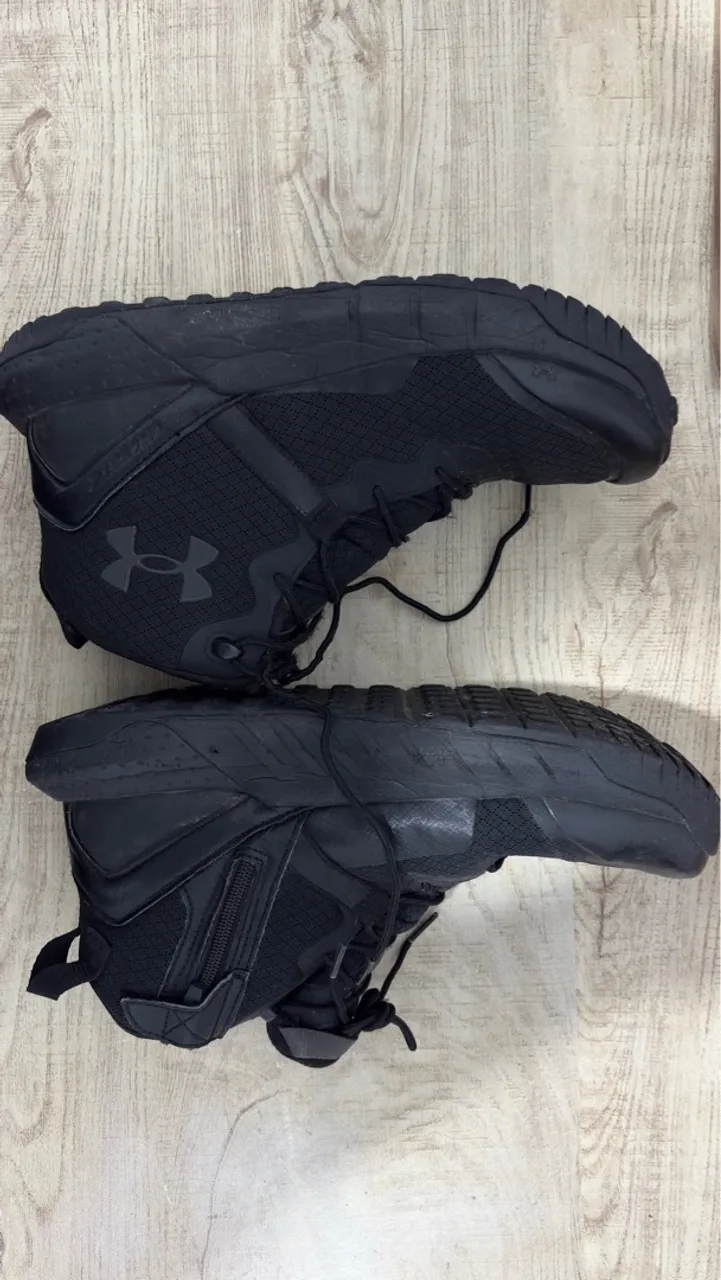 Bota Tática Under Armour Preto tam42