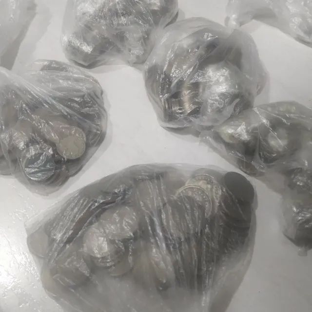 582 Moedas Antigas Diversas - Reis na maioria - Foto 3