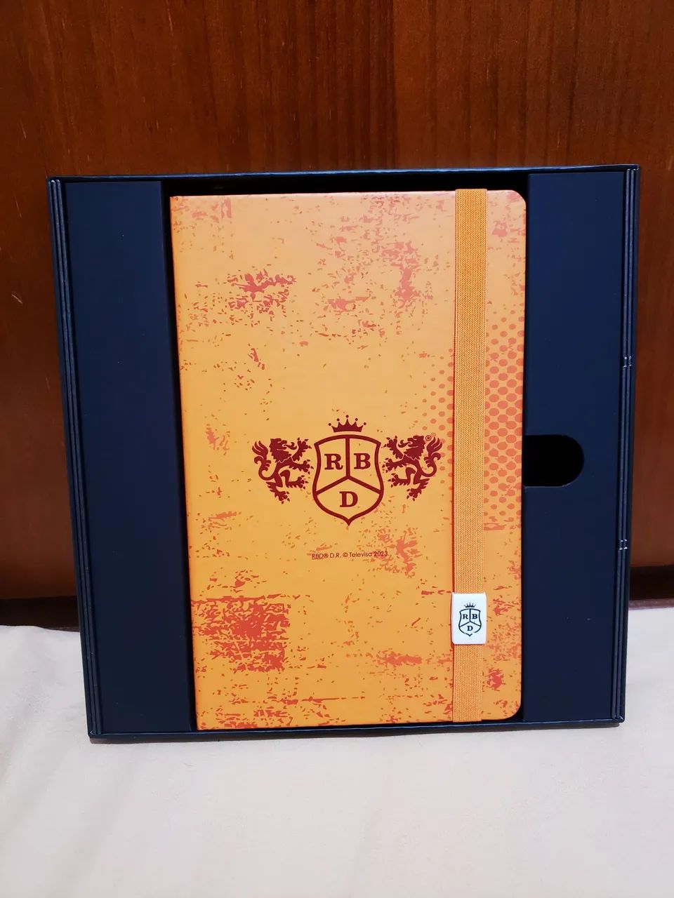 Fan Box - Rebelde Espanhol - Foto 2