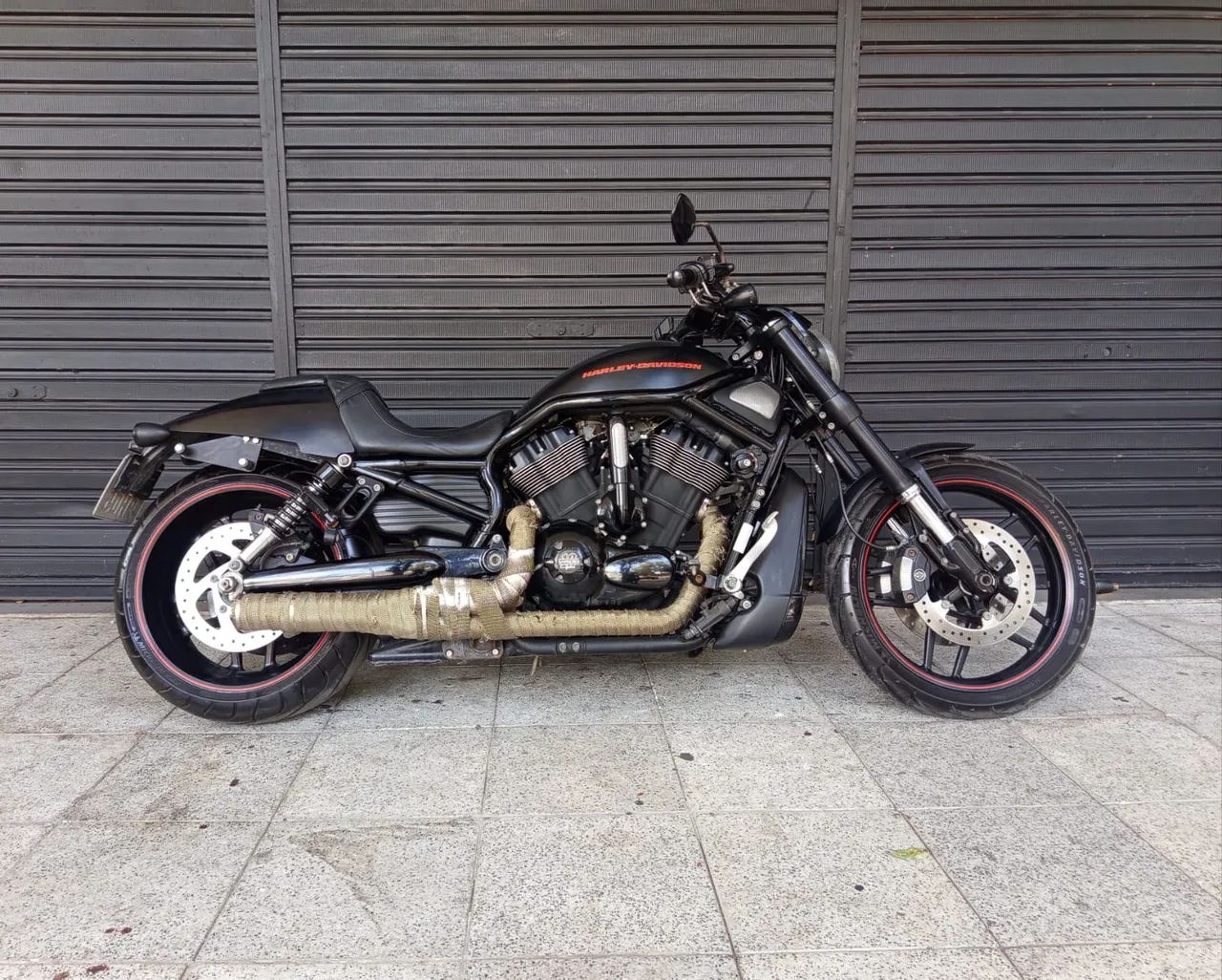 Harley-Davidson V Rod Custom 1250 cc  - Foto 2