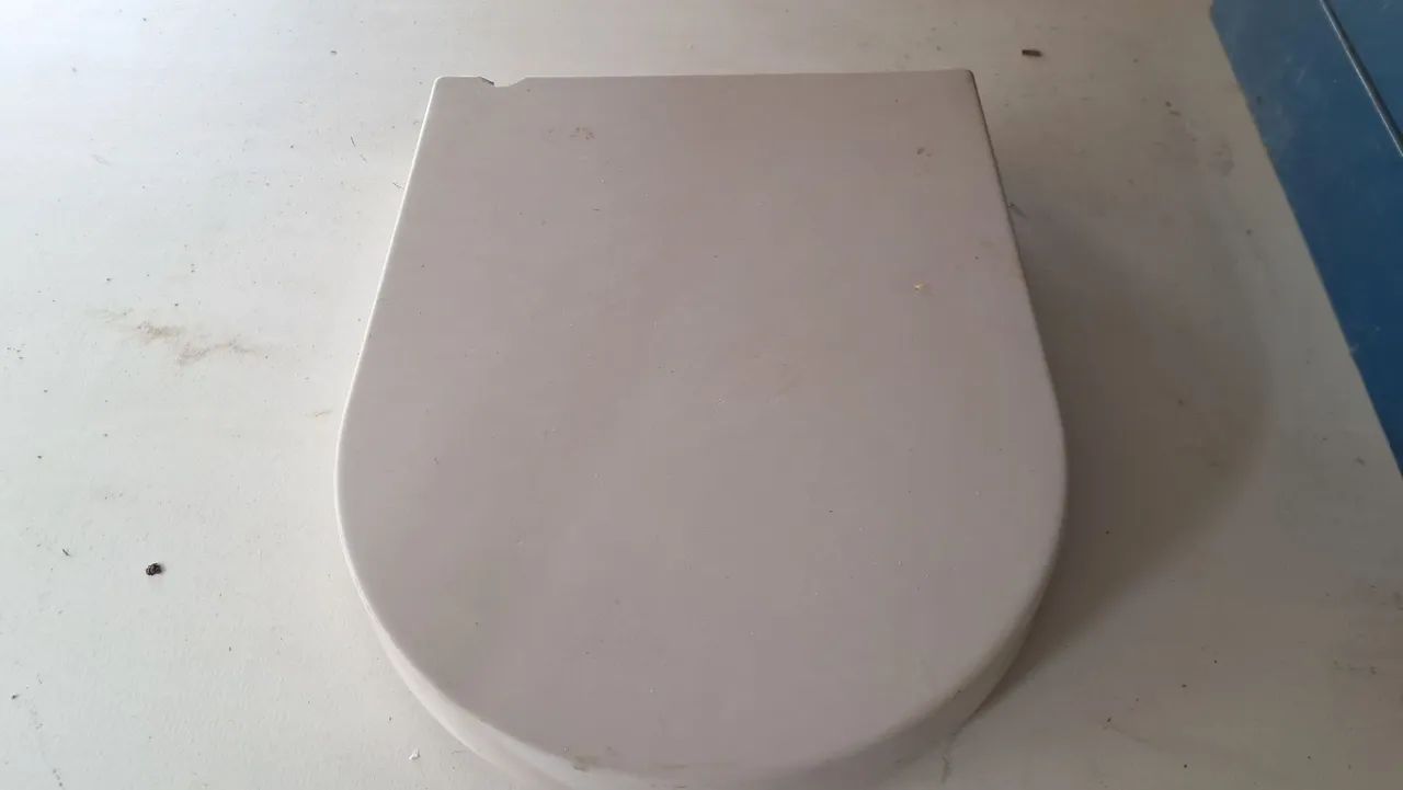 Tampa de Vaso Sanitário Roca Deca