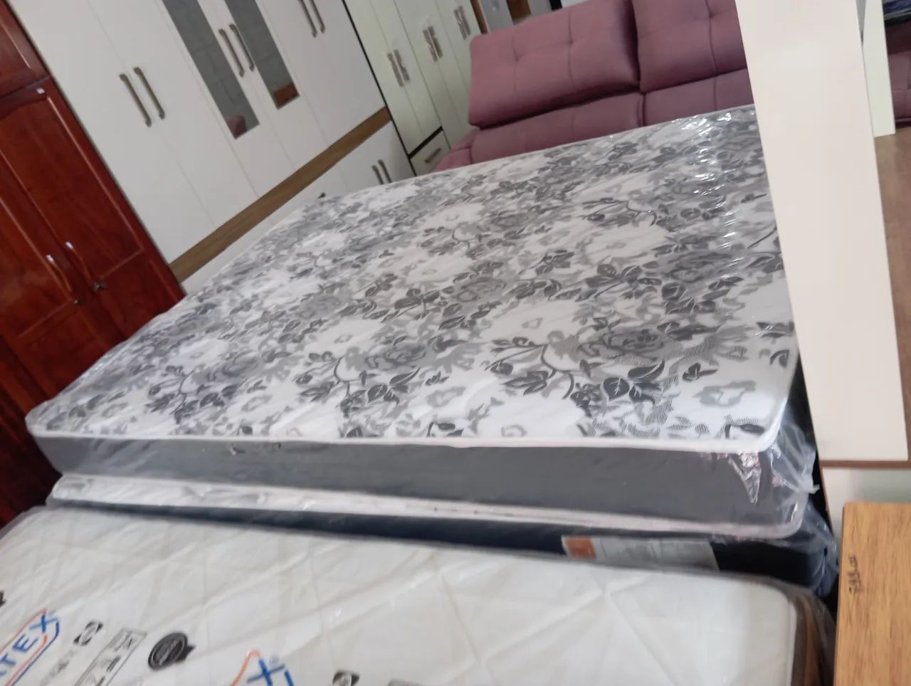 COLCHÃO DE CASAL NOVO D33