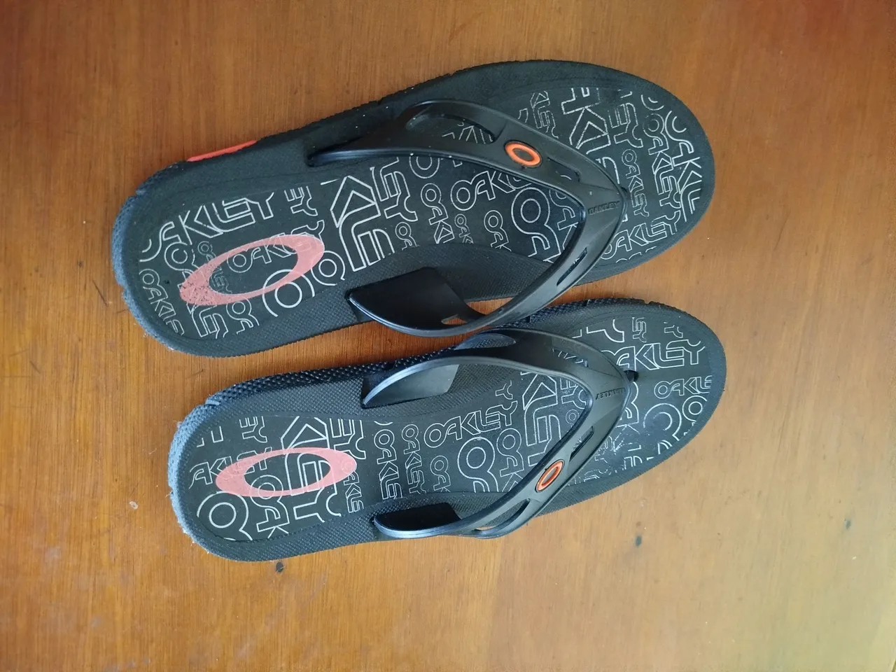 Chinelo Oakley Masculino