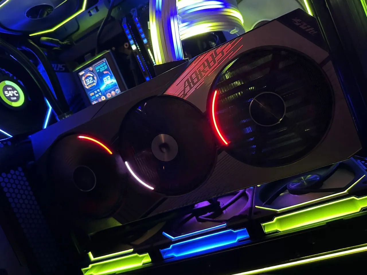 Placa de vídeo Rtx 4080 super aorus master 16GB  - Foto 4