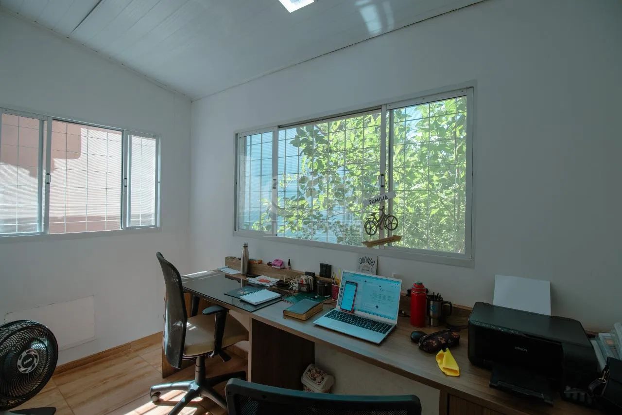 Casa com quatro quartos no bairro Jardim Universitário - Foto 4