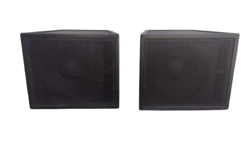 02 Caixas De Som Passivas Com Falantes 18" de 800w 