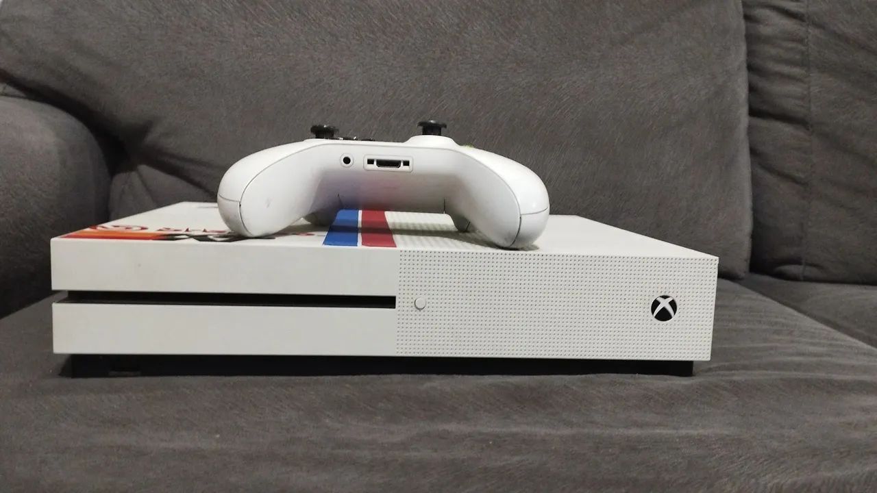 Xbox One S Personalizado - Edição Especial - Foto 4